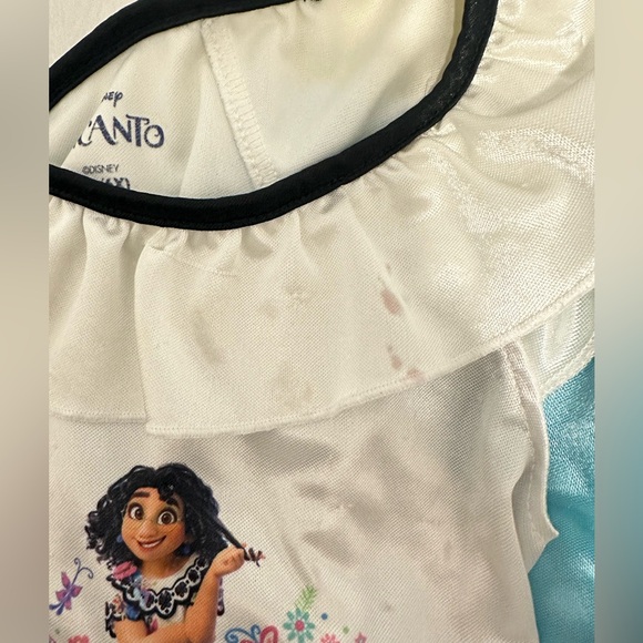 Disney Princess Dress bundle - Encanto and Belle- size 6 - Picture 10 of 10